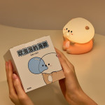 Ночник детский силиконовый сенсорный Выдра VALESO A066 для спальни аккумуляторный