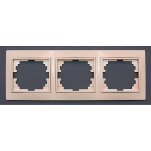 Рамка Valeso РК-1003 3-секційна крем