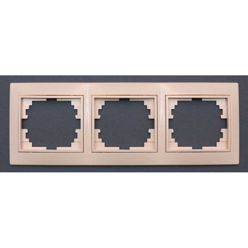 Рамка Valeso РК-1003 3-секційна крем