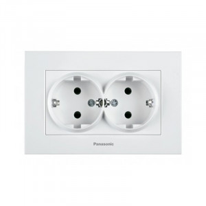 Розетка двойная с заземлением Panasonic Karre Plus 55 белая (WDTC92052WH-UA1)
